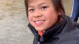泡面盒子煮牛肉丸，隔壁小孩都馋哭了