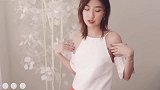 这才是盛夏该有的穿搭，温柔又知性，四五十女人穿超嫩美