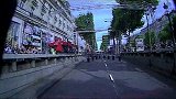 综合-17年-巴黎举行第二届无人机节 香榭丽舍大道上演激情竞技-新闻