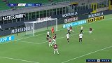 第40分钟AC米兰球员伊布拉希莫维奇射门 - 打偏