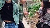 看到帅哥还不跑
