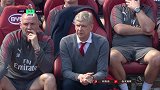 英超-1718赛季-22年奉献终成图腾！枪手主场标语是“化身为神”致敬温格