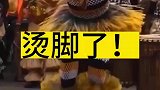 敲锣打鼓好热闹