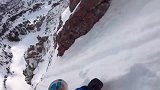 滑雪遇到垂直峭壁，看看大佬的操作，真是太厉害了