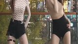 街拍高雅气质端庄姐妹俩，跳舞也是很好看迷人