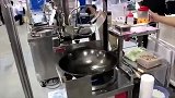 日本新奇自动炒饭机，1个厨师可同时操控5台机器！