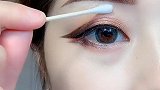 今天口红的颜色真好看 宝宝们你们喜欢吗