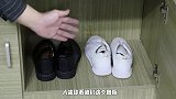 鞋柜里放一个塑料瓶，一个鞋柜顶两个用，方便又实用，回家试一试