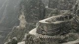 下雪封路了，天门山B线环保车关闭