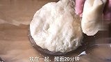 苏氏月饼绿豆酥的家常做法，不用烤箱，也能酥到掉渣，简单又好吃