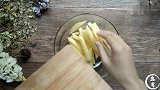 想要薯条炸得好，关键就看“这一步”，金黄酥脆，一点不比买的差