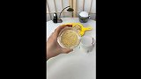 再也不用为切蒜苦恼了轻轻一拉，一秒钟就搞定了