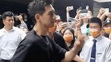 李现不要当私生 私生不是粉，尊重的前提是守好各自的底线