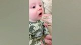 宝宝太可爱了，看什么都好奇不已，纯真的表情！