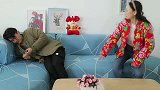 媳妇沉迷打牌不回家，老岳母出奇招，媳妇赶紧往家跑