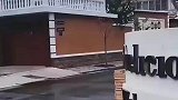 男子回村过年拍视频晒家乡，惹来一片羡慕