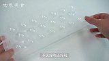 牛人发明可以吃的五彩果冻弹珠！做法简单一看就会，做给儿子吃吧