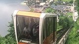 山顶看奥地利的小村庄......