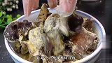 木耳里加1勺玉米面，没想到这么好吃，老保姆的拿手绝活，太香了