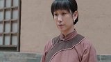 石头终于把实情说了,族长被土匪给绑了