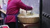 陕西酸辣粉，这家老字号，最高峰一天卖3万碗