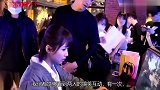 李现教杨紫打游戏,怒喊干嘛总打自己人!杨紫反应够我笑一年