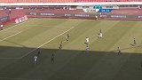 多利禁区内抽射 皮球被邹德海稳稳抱住