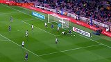 拉基蒂奇灵动前插造杀机 出球过慢遭对方化解