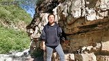 小飘夫妇去太行山捡奇石，偶遇“木质石材雕花”，直呼太喜欢了