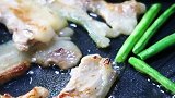 花140元买2斤五花肉，深夜在家烤肉，味道简直美滋滋！