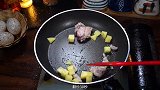 鸡肉炖什么好吃，鸡肉炖土豆特别好吃