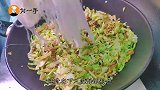 包菜炒粉丝怎么做好吃掌握这个技巧，不粘锅不会坨特下饭