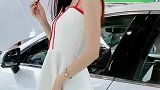 脸上比镜子还光滑