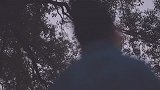 后来，她还是每天都来，只是他再也没有出现