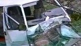女贼偷走面包车 半路车祸死亡-5月29日