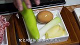 大厨教你做红烧丸子，丸子不散不碎还劲道，好吃入味，全是技巧