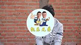 骗子摆摊猜麻将游戏，姑娘一招把骗子玩惨，真厉害