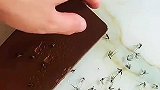 给蚊子喝鸡血，撑死蚊子了