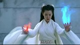 大师本来要收白衣美女，却发现事情有些不对，美女竟是来自古代！