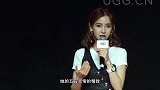baby更新美图！并配文“我不冷，我不冷”姐姐真的不冷吗