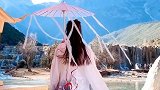 爱和爱过，多了一个字，却隔了一个曾经