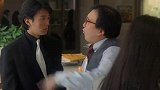 本想整蛊星爷进女厕，他竟说自己是娘娘腔，还把姑娘给忽悠进男厕