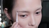 日常撸妆时不喜欢讲话，但喜欢听歌，我们是同类吗？逆天化妆术
