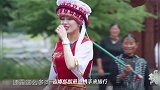 郎朗穿白族服装露出“小蛮腰”,谁注意吉娜的反应?真爱无疑