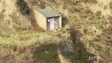荒山野岭拍到神秘小屋，为何建在这里，莫非有人在此居住！