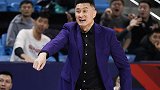 广东男篮主帅杜锋：有些年轻球员“躺赢”三连冠后就飘了！