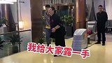 此球起源于德国，我用中国的传统乐器来诠释一下这个球，这打击乐配的怎么样