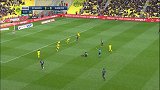 下半场补时第1分钟第戎球员沙菲克射门