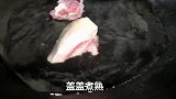 老公的一手回锅肉，让我深深的爱上了他，真的是太好吃了！