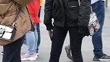 这是姥姥！！！我的粉丝同胞们你们在哪呢